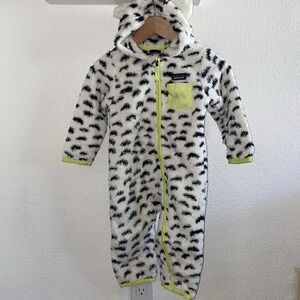 Baby furry friends bunting